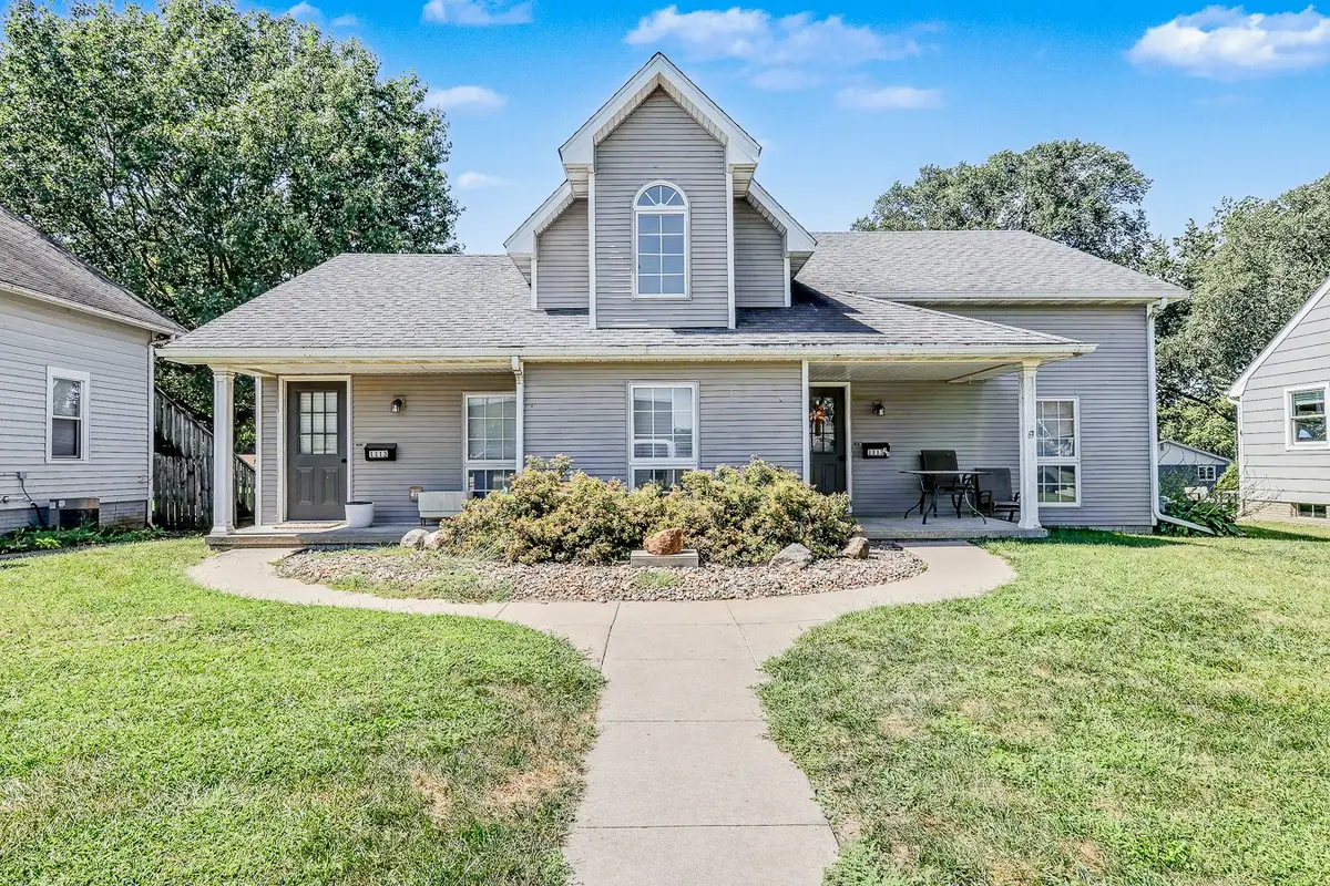 1113 Broadway Street, Pella, IA 50219 - #1