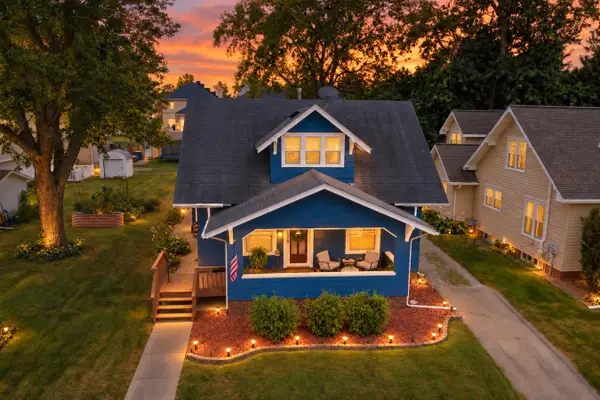 405 Washington Street, Pella, IA 50219