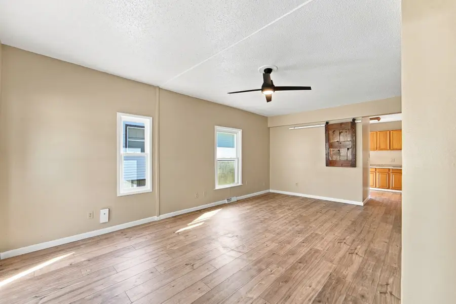 436 1st Street, West Des Moines, IA 50265 - #2