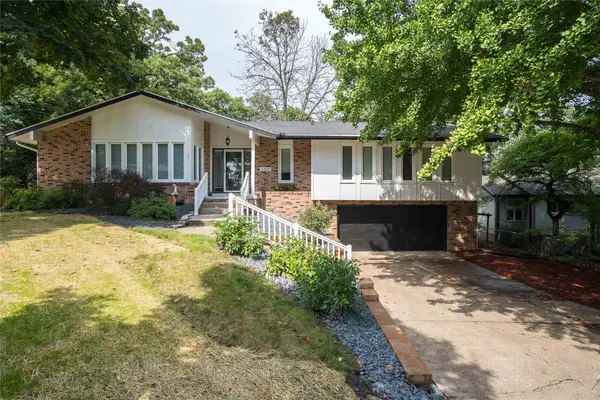 3309 Skyline Drive, Des Moines, IA 50310