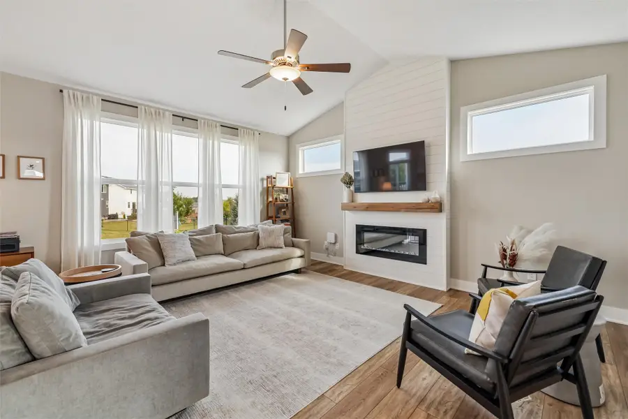 2590 SE Integra Avenue, West Des Moines, IA 50265 - #2