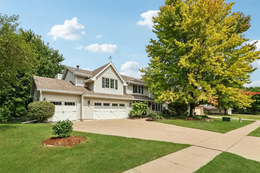 12851 Walnut Ridge Drive, Clive, IA 50325 - #2