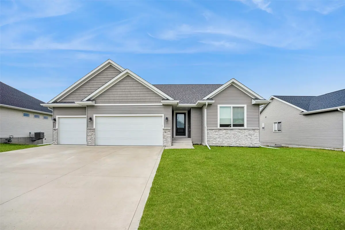 1712 NW Sunset Lane, Grimes, IA 50111 - #1
