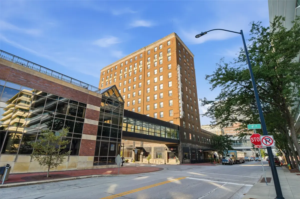 400 Walnut Street #903, Des Moines, IA 50309 - #1