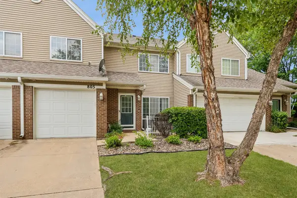 6855 Woodland Avenue #805, West Des Moines, IA 50266