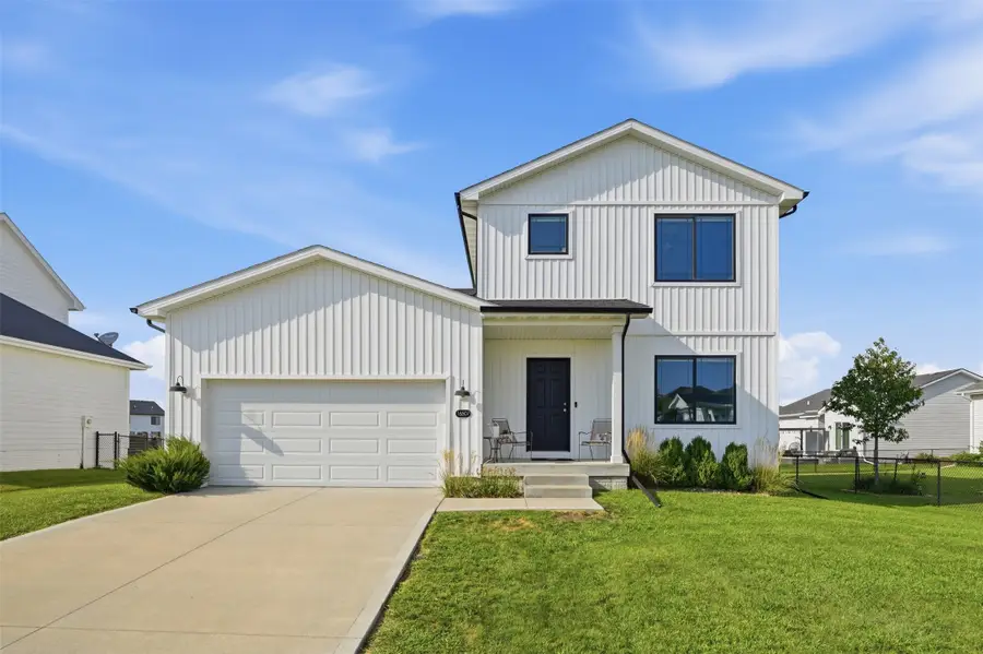 16507 Walnut Meadows Drive, Urbandale, IA 50323 - #3