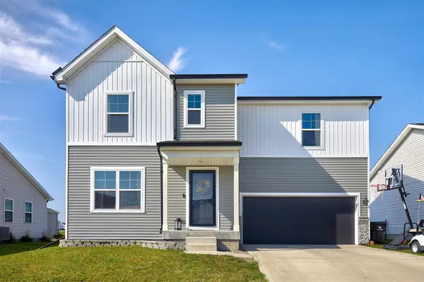 2104 Barry Drive, Adel, IA 50003