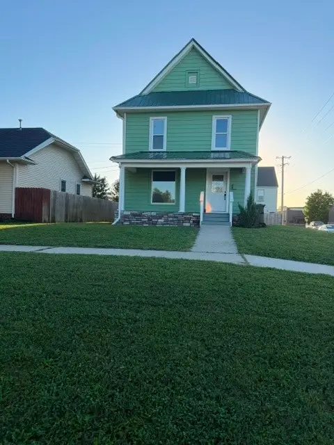 1423 3rd Street, Perry, IA 50220 - #1