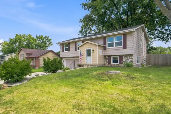 4407 67th Street, Urbandale, IA 50322