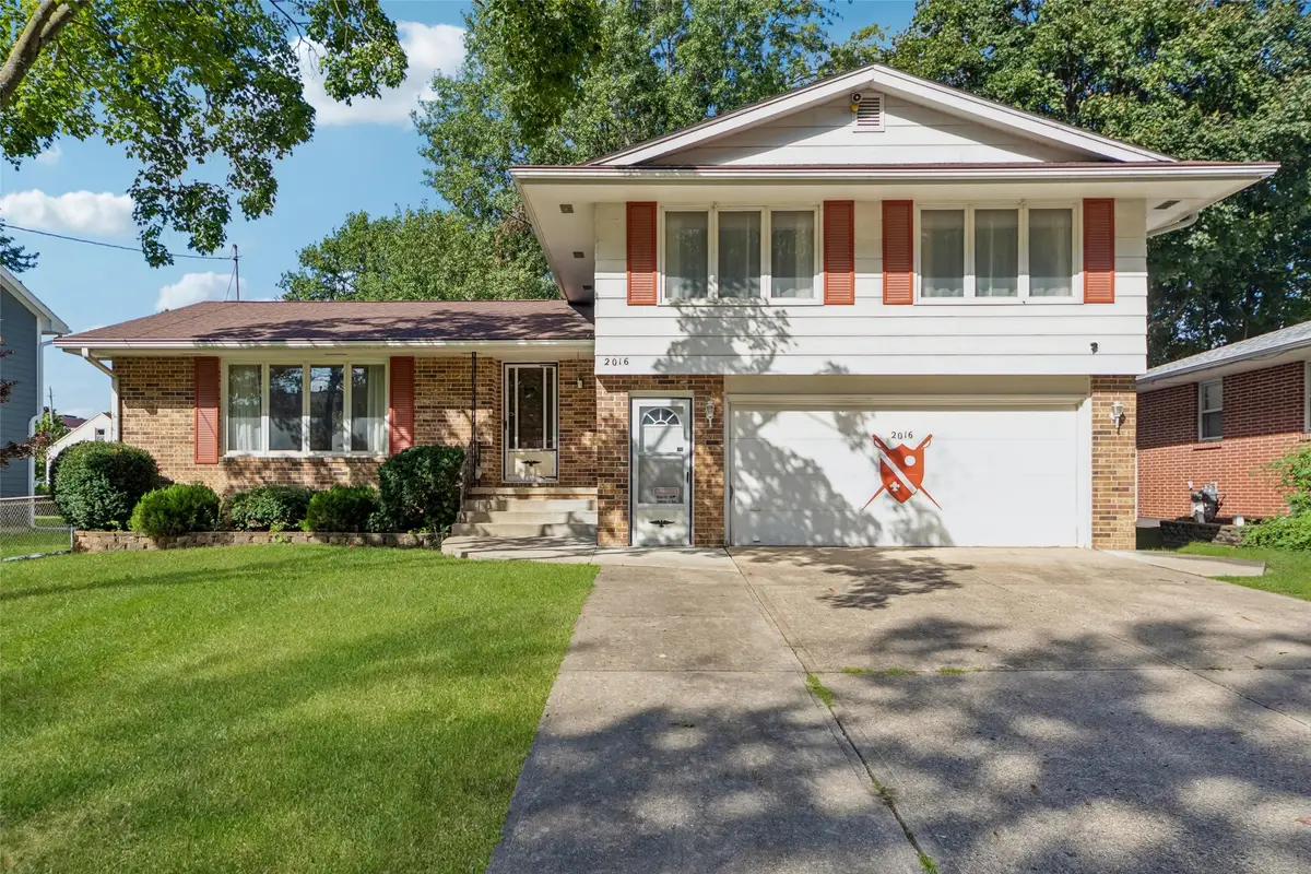 2016 47th Street, Des Moines, IA 50310 - #1