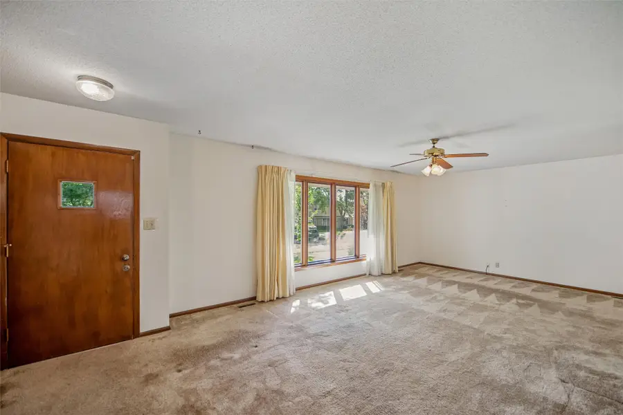 2016 47th Street, Des Moines, IA 50310 - #2