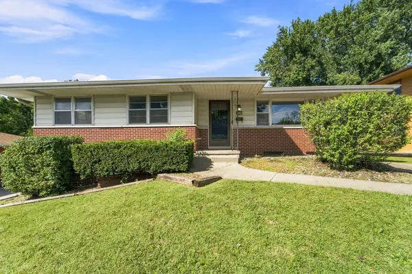 2432 Mansfield Drive, Des Moines, IA 50317