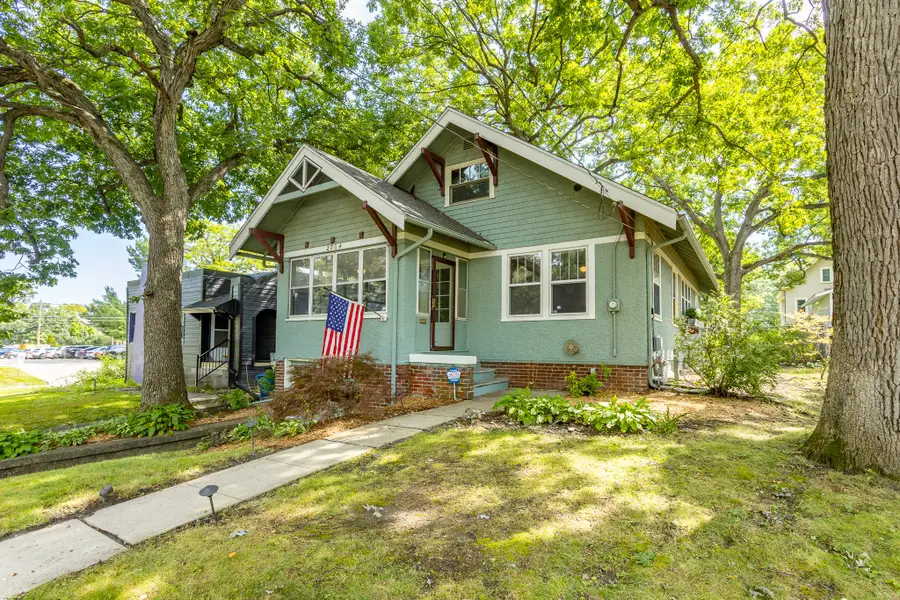 2704 Moyer Street, Des Moines, IA 50310 - #2
