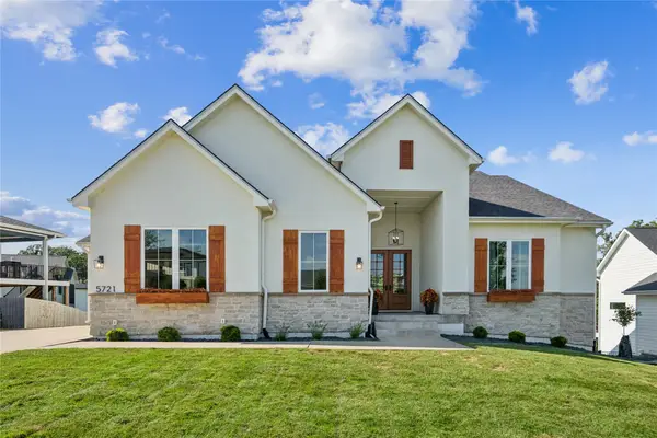 5721 Rose Avenue, Des Moines, IA 50321