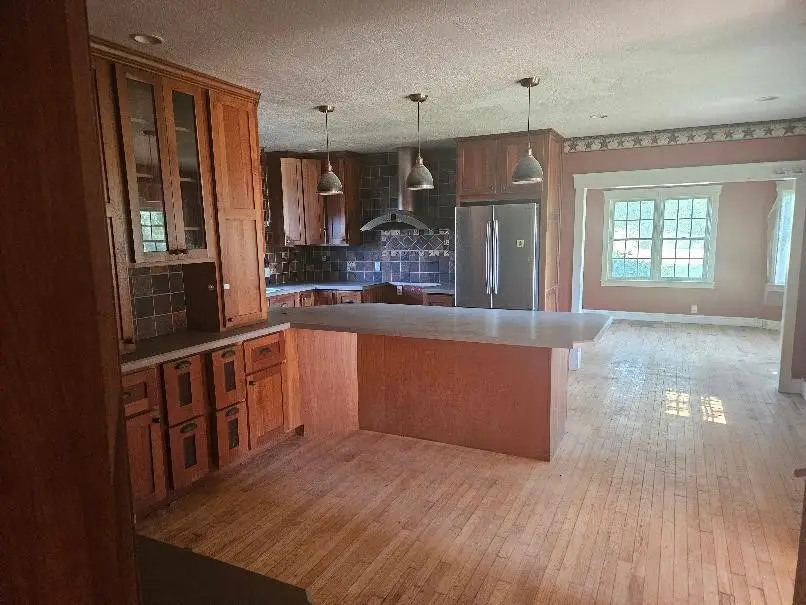 107 N Baker Street, Keota, IA 52248 - #3