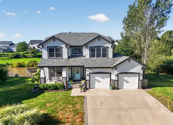 2705 Shoreview Circle, Des Moines, IA 50320