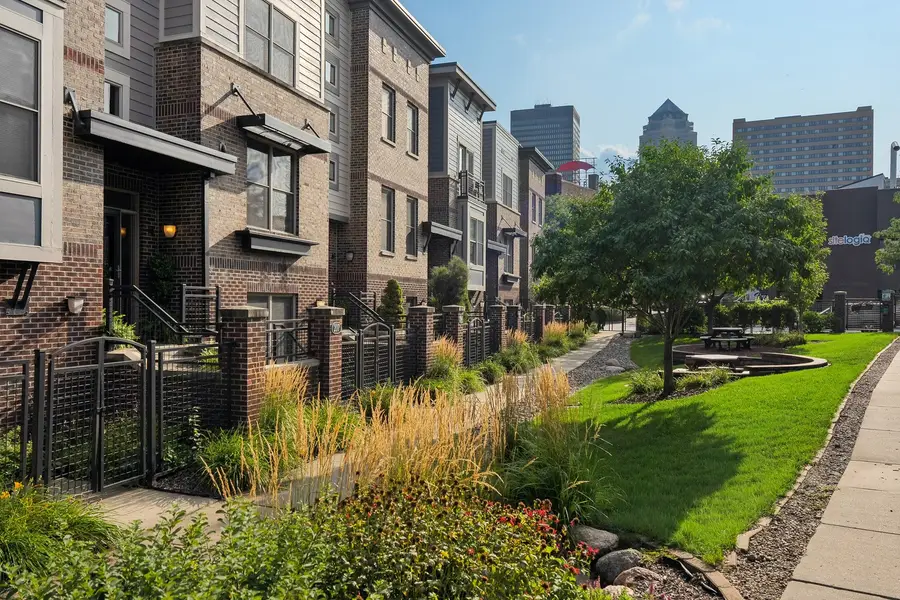 201 Grand Avenue #207, Des Moines, IA 50309 - #2