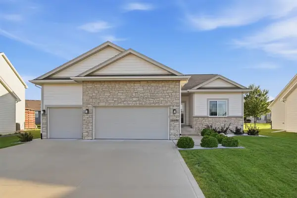 16696 Wilden Drive, Clive, IA 50325
