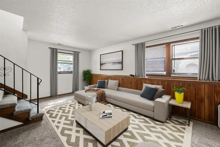 1858 E Park Avenue, Des Moines, IA 50320 - #3