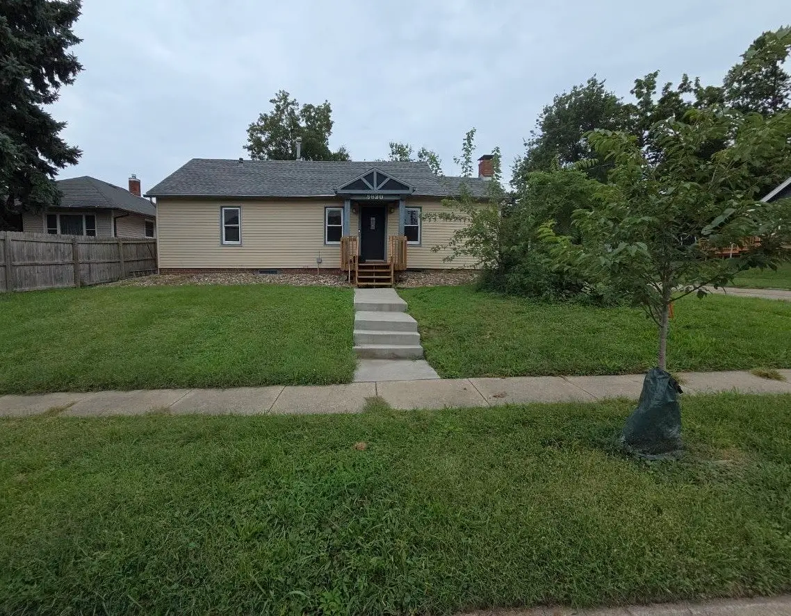 3620 Rollins Avenue, Des Moines, IA 50312 - #1