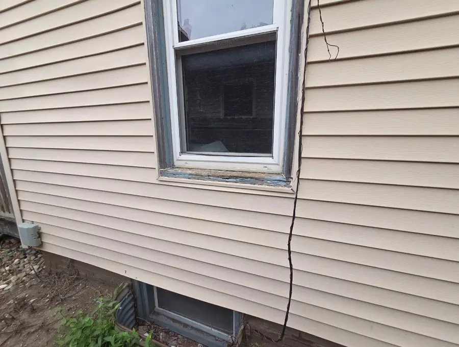 3620 Rollins Avenue, Des Moines, IA 50312 - #3
