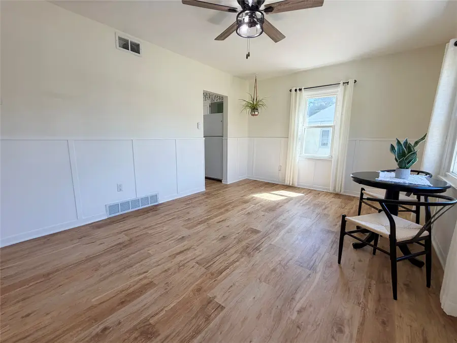 606 W 14th Street N, Newton, IA 50208 - #3