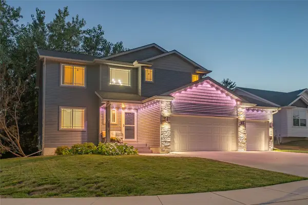 212 Rellim Drive, Norwalk, IA 50211