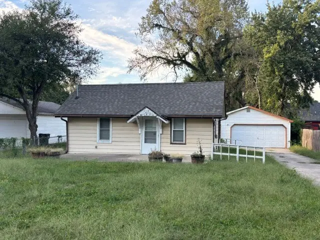 620 NE Aurora Avenue, Des Moines, IA 50313 - #1