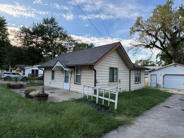 620 NE Aurora Avenue, Des Moines, IA 50313 - #2