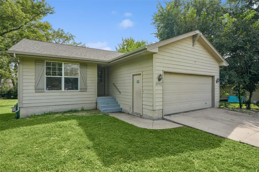 4445 SE 17th Street, Des Moines, IA 50320 - #2