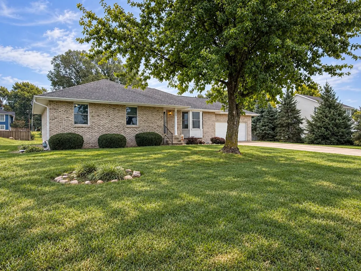 425 SW 5th Street, Ogden, IA 50212 - #1