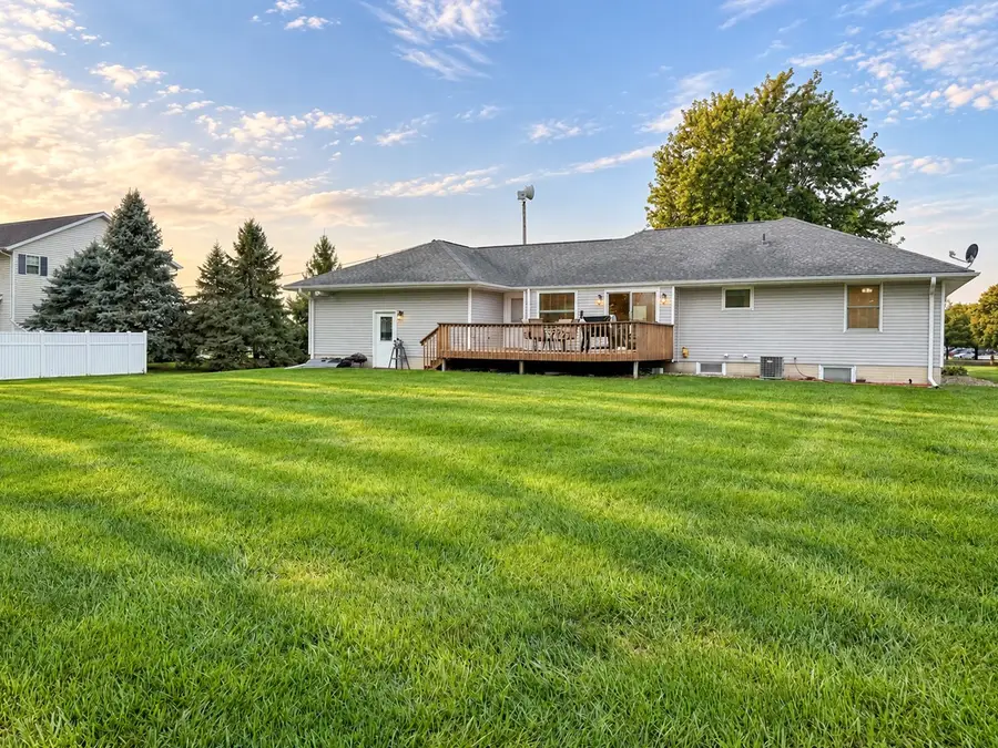 425 SW 5th Street, Ogden, IA 50212 - #3