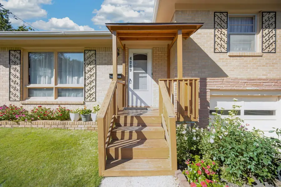 4009 Clinton Avenue, Des Moines, IA 50310 - #2