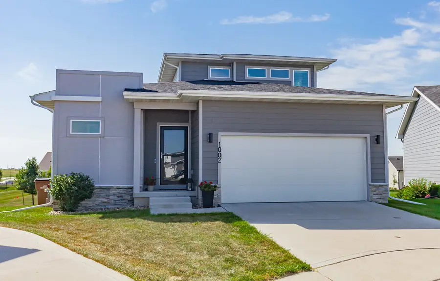 1002 NE 14th Street, Grimes, IA 50111 - #2
