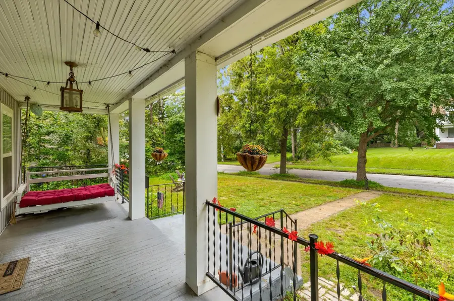 1231 39th Street, Des Moines, IA 50311 - #2
