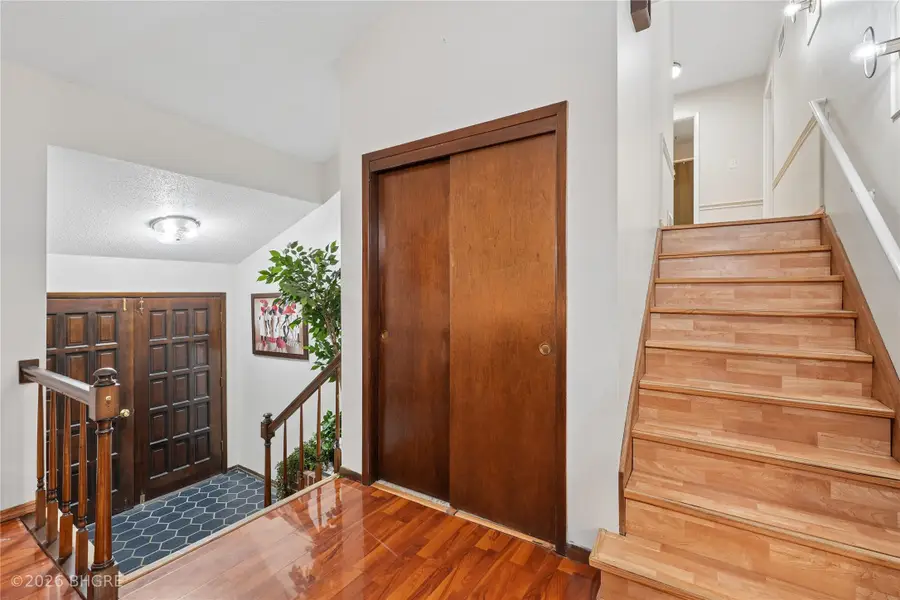 4413 73rd Place, Urbandale, IA 50322 - #2
