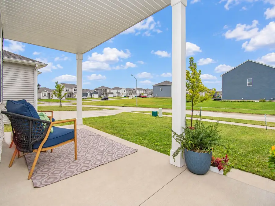 15206 Ironwood Lane, Urbandale, IA 50111 - #2