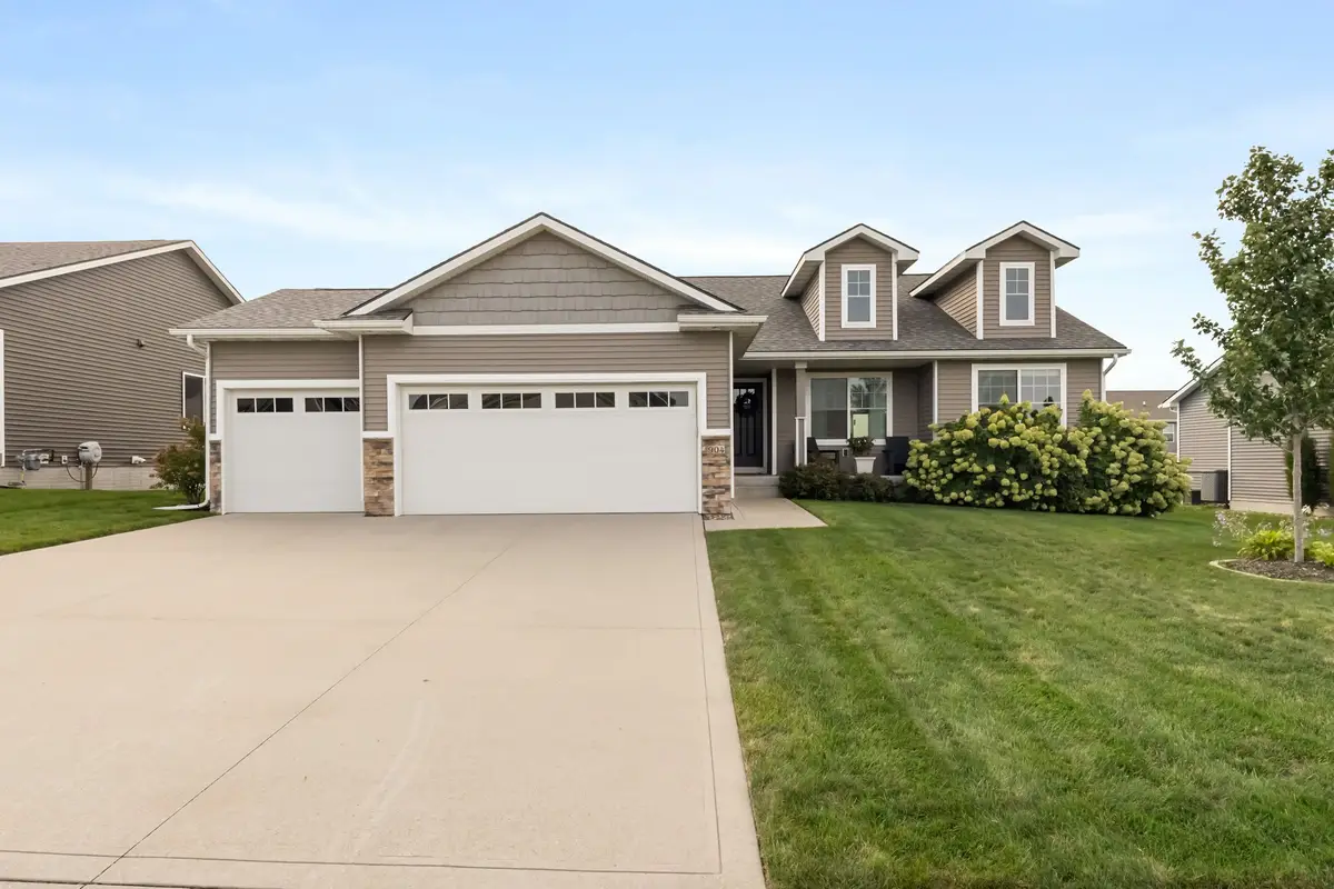 904 NW Seasons Drive, Ankeny, IA 50023 - #1