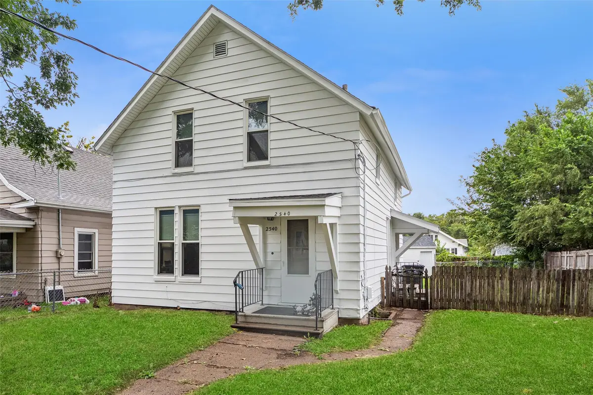 2540 Capitol Avenue, Des Moines, IA 50317 - #1