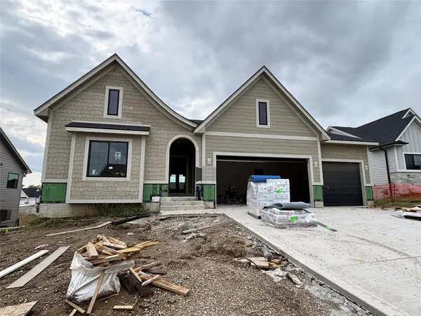 1387 S Lotus Place, West Des Moines, IA 50266