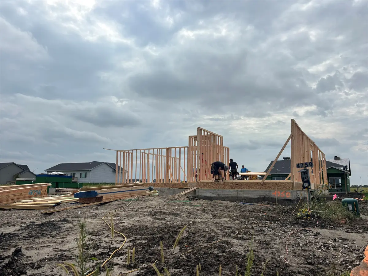 4750 177th Street, Urbandale, IA 50323 - #1