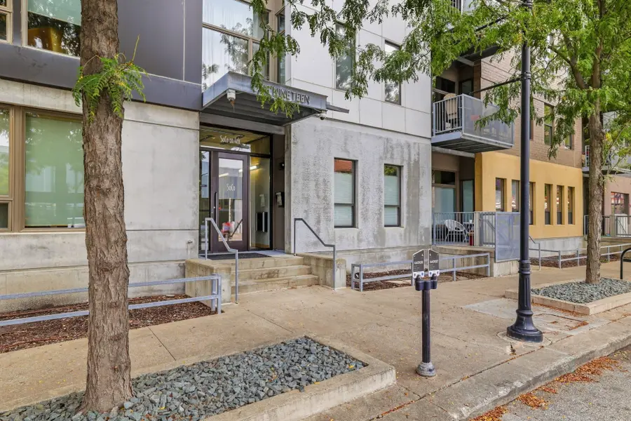 119 4th Street #106, Des Moines, IA 50309 - #2