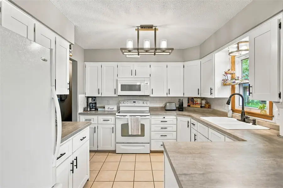 830 Se Bel-aire Road, Ankeny, IA 50021 - #3