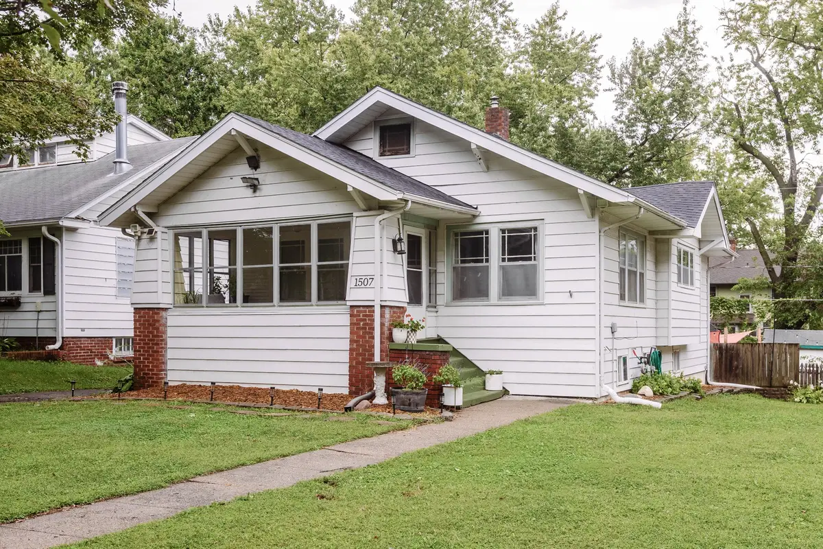 1507 44th Street, Des Moines, IA 50311 - #1