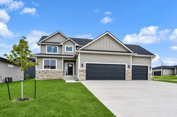 14311 Catalpa Drive, Urbandale, IA 50323