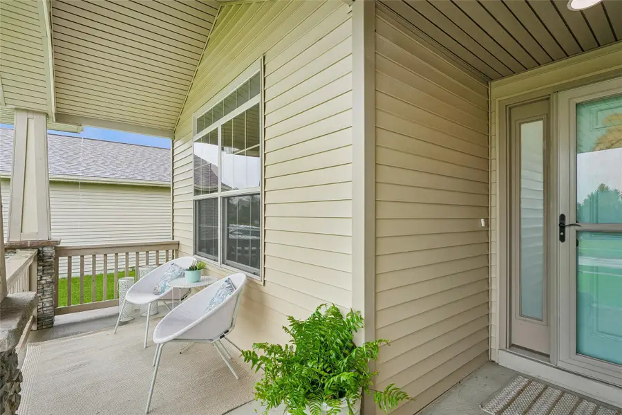 1011 NW 37th Street, Ankeny, IA 50023 - #2
