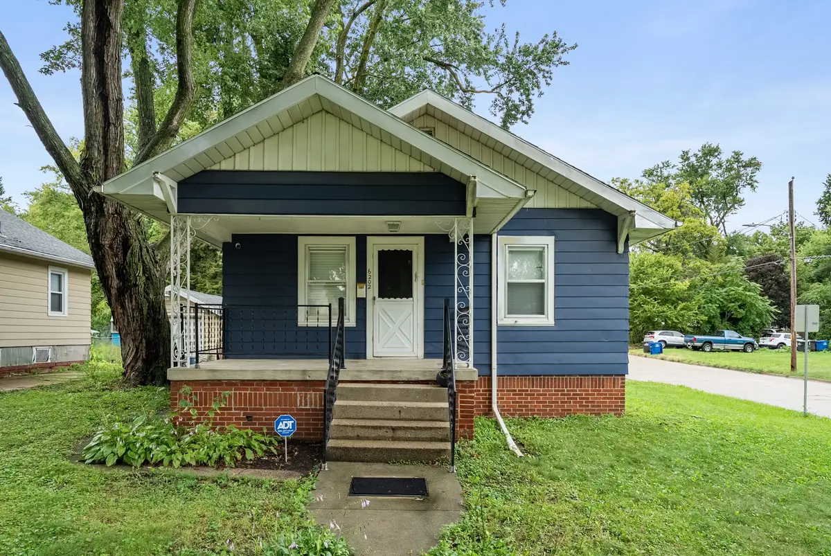 6202 SW 12th Street, Des Moines, IA 50315 - #1