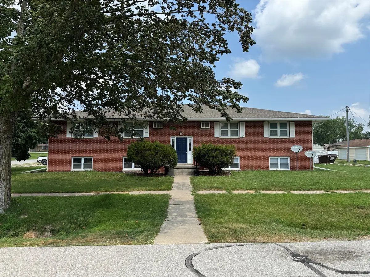 210 W 8th Street, Woodward, IA 50276 - #1