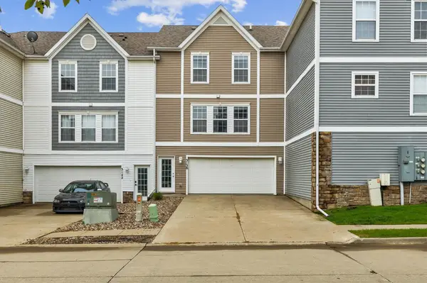 3138 SW Arlan Lane, Ankeny, IA 50023