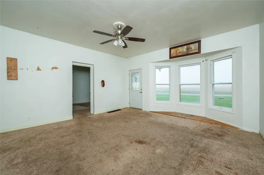 1386 E 60th Street N, Kellogg, IA 50208 - #2